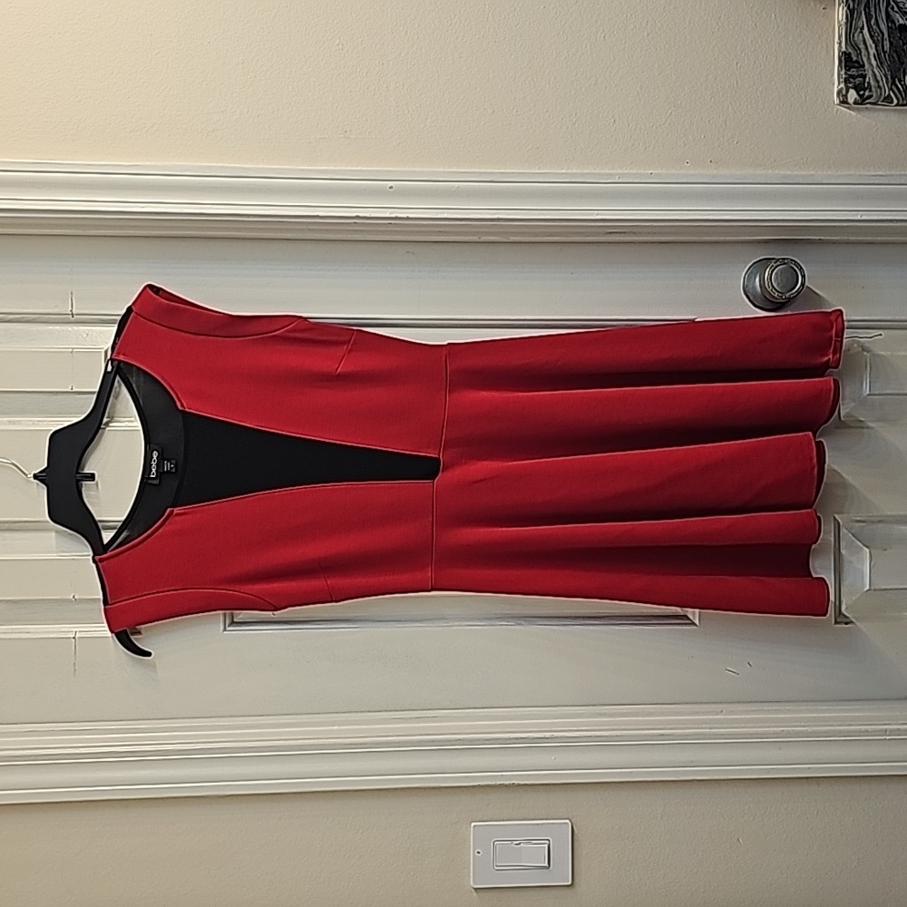 Bebe dress size small